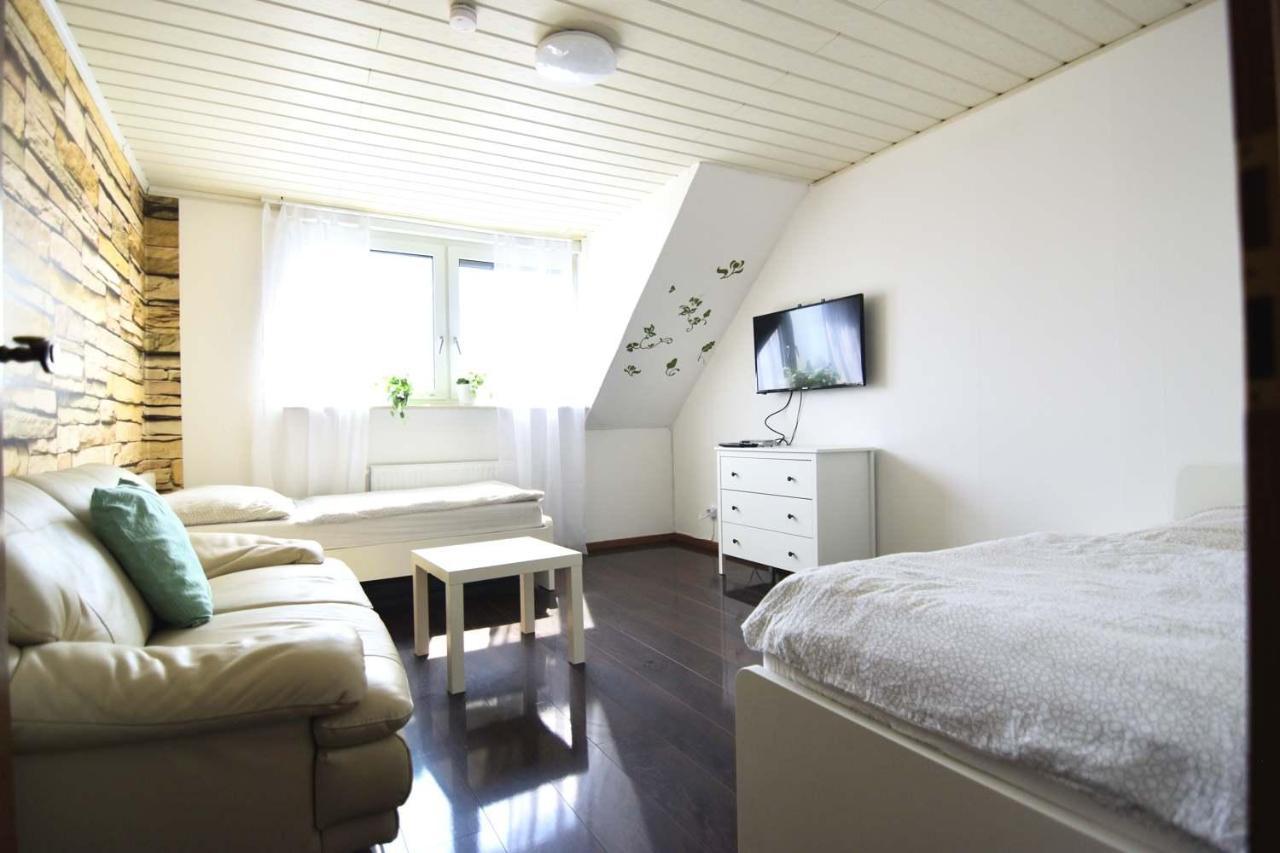 Cozy Worker Apartments Niederkassel Extérieur photo