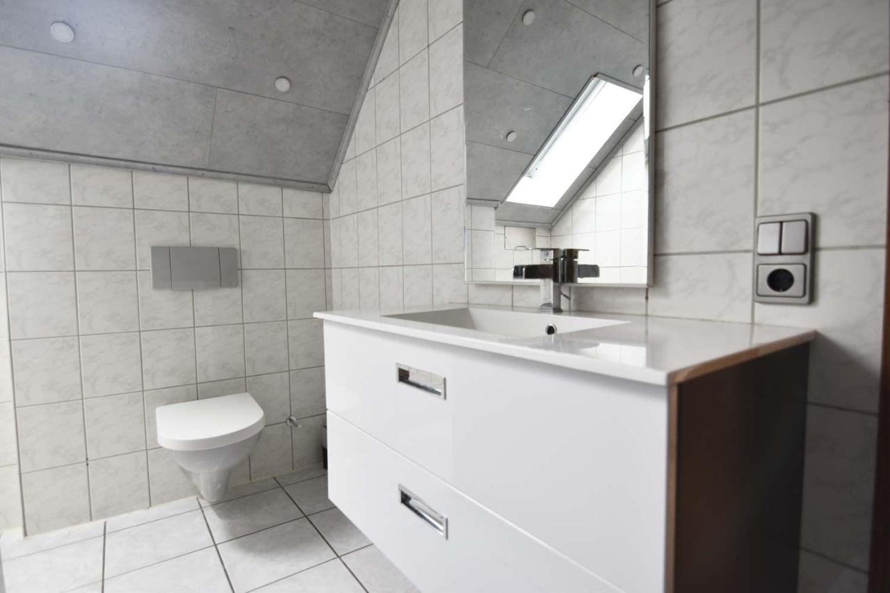 Cozy Worker Apartments Niederkassel Extérieur photo